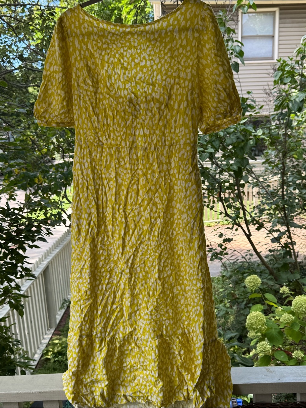 Who What Wear Yellow and White Printed Short-Sleeve Maxi Dress